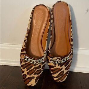 Olive Leopard Print Mules Flats Size7 Calf Hair Styled Comfort Casual Chic